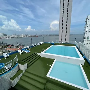 En Edificio Portofino Remodelados Icdi Cartagena